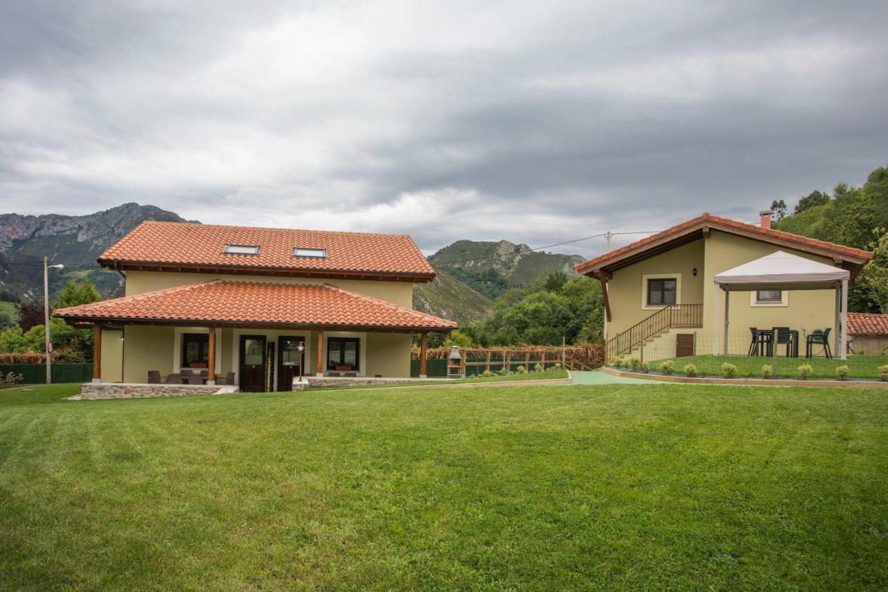 El Campo Mateo Apartamentos Onís Buitenkant foto