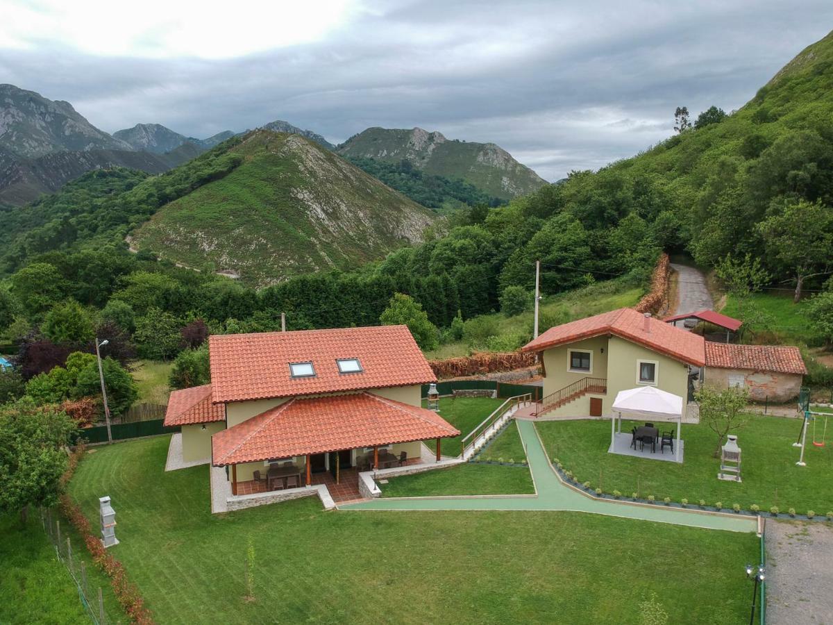 El Campo Mateo Apartamentos Onís Buitenkant foto